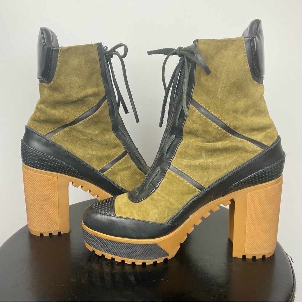Women’s Olive Green Lace-Up Platform Ankle Boots